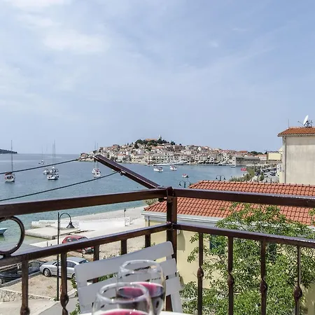 Mira Apartmán Primošten
