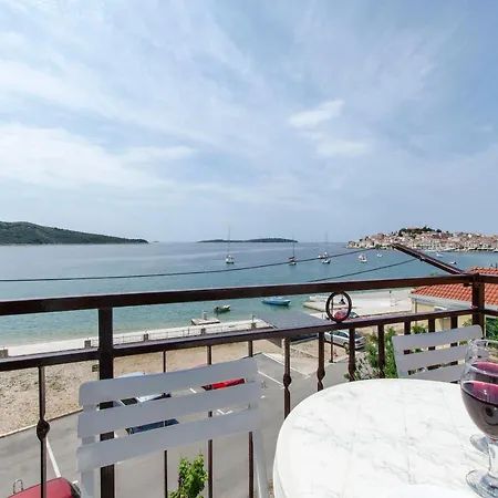 Mira Apartament *